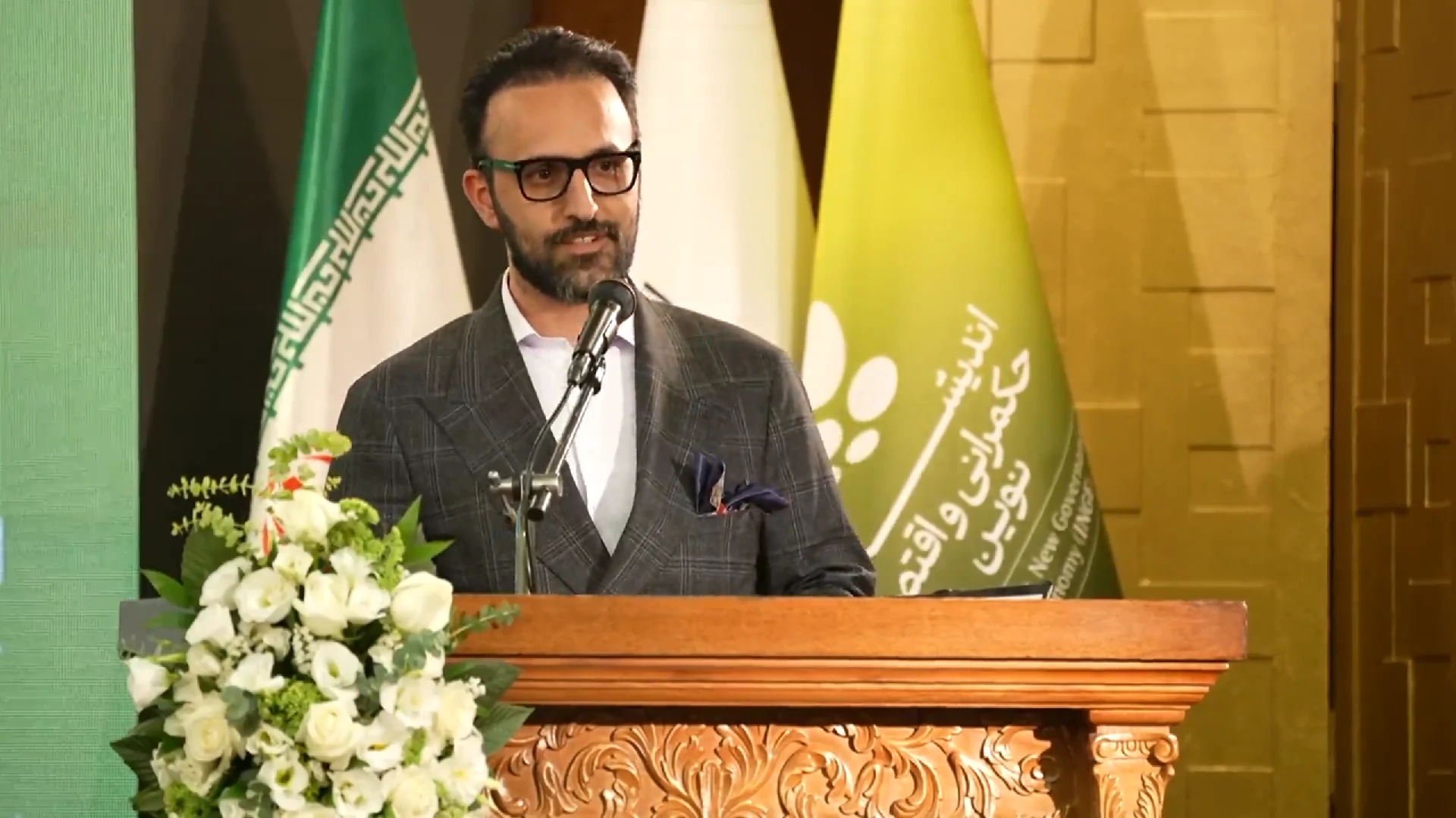 سخنرانی دکتر امید نجبا در رویداد آغاز به کار اندیشکده حکمرانی و اقتصاد نوین: جایی که مفهوم حکمرانی معنا پیدا می‌کند